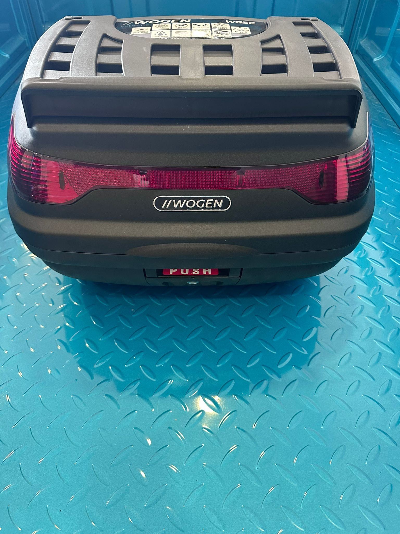 Wogen Çanta 52 L Siyah 2 Adet Kask Güneş Vizörlü - Görsel 3