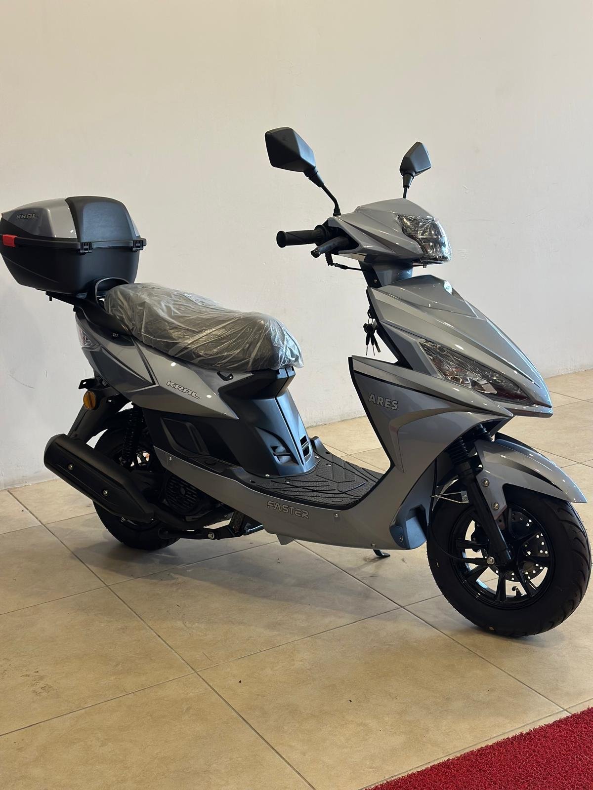 KRAL ARES 125 CC ÇANTA HEDİYELİ
